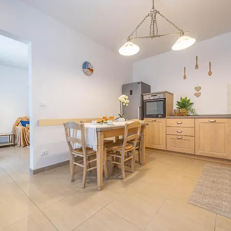 Zinola Apartamento Savona