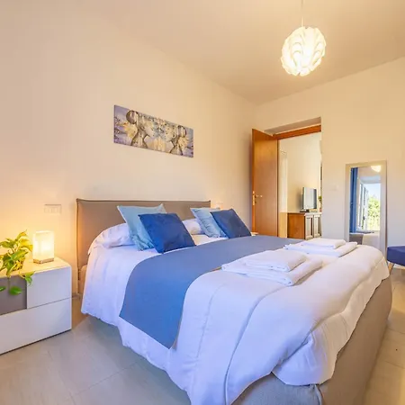 Zinola Appartement *